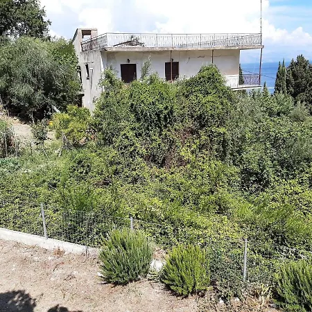 Apartment Sea View In Benitses With Terrace Or Balcony